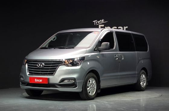 Hyundai Starex Van 5-Seater Smart — пробег 104 725 км — фото 1 из 5