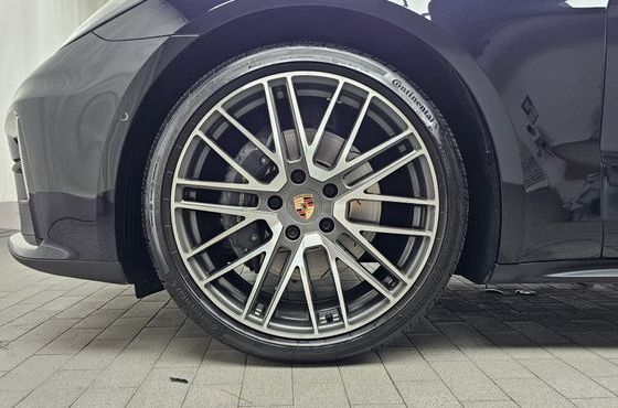 Porsche Panamera 2.9 AWD — пробег 25 105 км — фото 5 из 5
