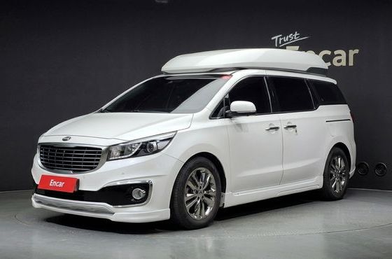 Kia Carnival Gasoline 9-seater Hi-Limousine Noblesse — пробег 66 050 км — фото 1 из 5