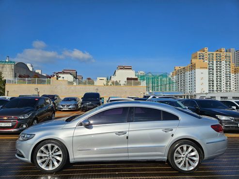 Volkswagen CC 2.0 TDI BlueMotion — пробег 130 160 км — фото 3 из 5