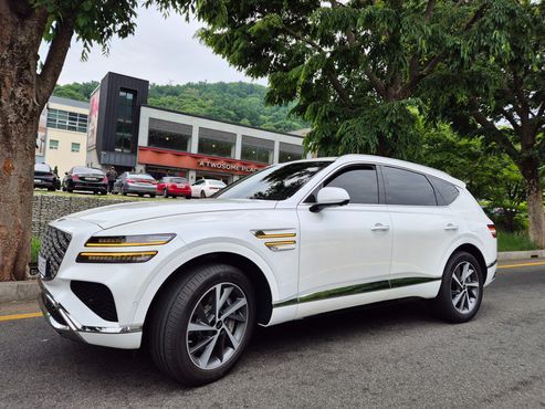 Genesis GV80 2.5T Gasoline AWD — пробег 782 км — фото 3 из 5