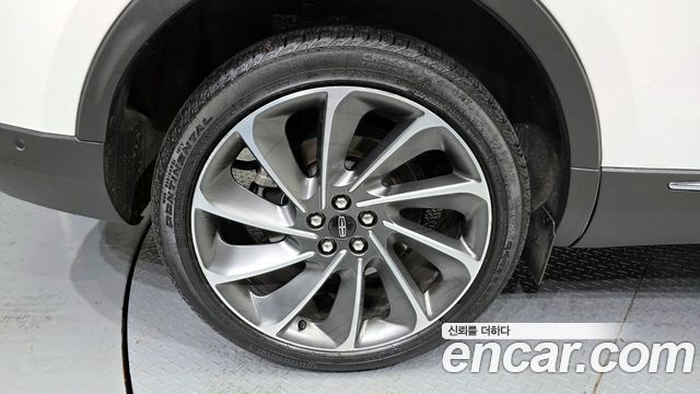 Lincoln Nautilus из Кореи Encar