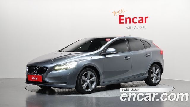 Volvo V40 из Кореи Encar