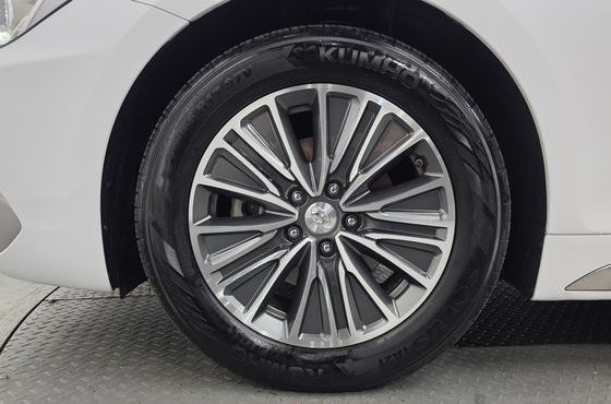 Hyundai Grandeur Exclusive Special — пробег 153 136 км — фото 5 из 5