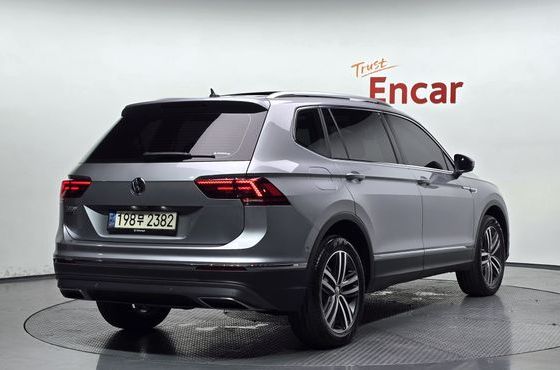 Volkswagen Tiguan 2.0 TDI Prestige — пробег 73 528 км — фото 2 из 5