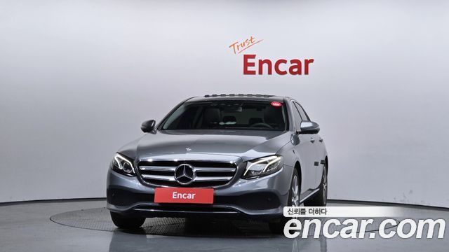 Mercedes-Benz E-Class из Кореи Encar