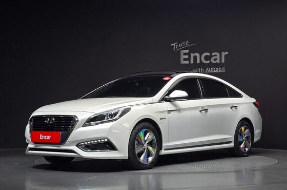 Hyundai Sonata 2.0 Plug-in HEV Exclusive — пробег 143 952 км — фото 1 из 5