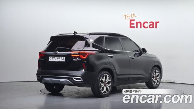 Kia Seltos из Кореи Encar