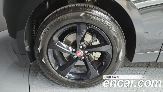 Jaguar F-PACE из Кореи Encar