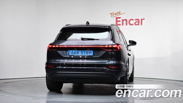 Audi Q6 e-tron из Кореи Encar