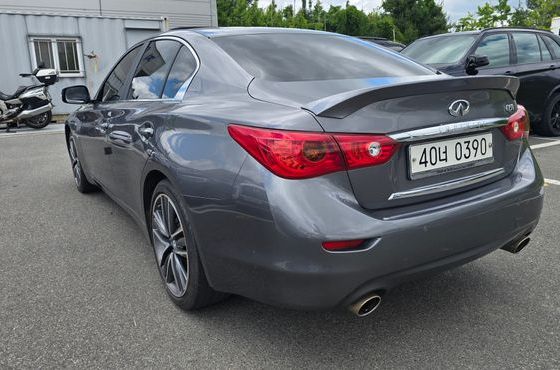 Infiniti Q50 2.2d Exclsive — пробег 85 901 км — фото 2 из 5