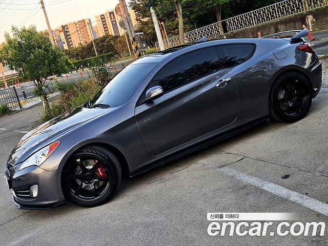 Hyundai Genesis из Кореи Encar