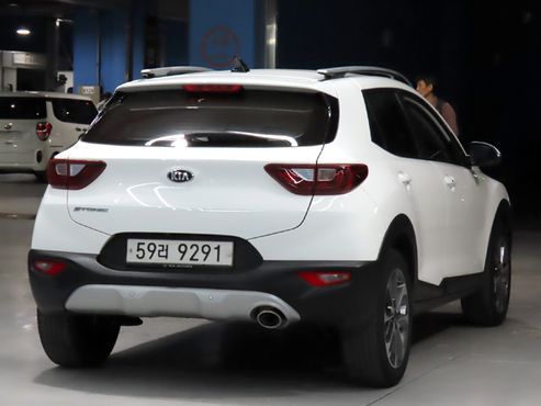 Kia Stonic 1.4 Trendy — пробег 85 200 км — фото 4 из 5
