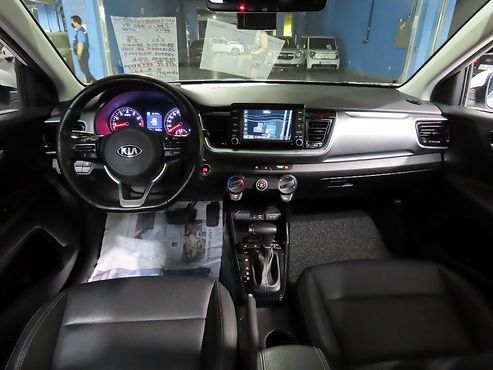 Kia Stonic 1.4 Trendy — пробег 85 200 км — фото 5 из 5