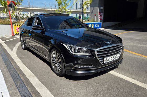 Hyundai Genesis G380 Prestige AWD — пробег 188 000 км — фото 3 из 5