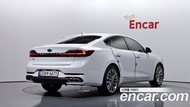 Kia K7 из Кореи Encar
