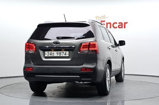 Kia Sorento Diesel 2.0 2WD TLX High-Deluxe — пробег 89 622 км — фото 4 из 5
