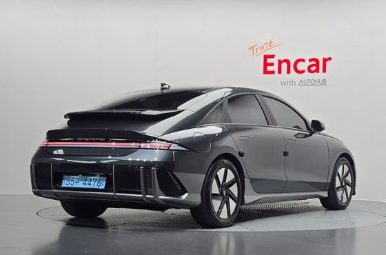Hyundai Ioniq6 Long Range Exclusive — пробег 23 988 км — фото 2 из 5
