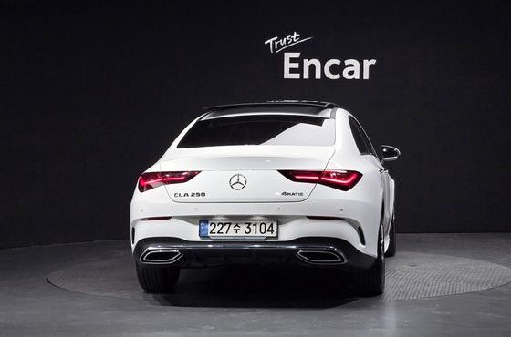 Mercedes-Benz CLA-Class CLA250 4MATIC — пробег 23 410 км — фото 4 из 5