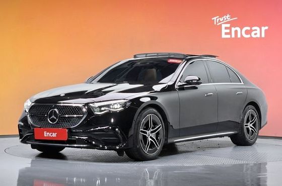 Mercedes-Benz E-Class E300 4MATIC AMG Line — пробег 29 985 км — фото 1 из 5