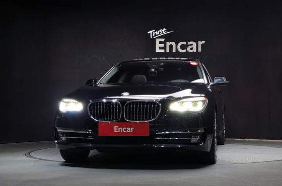 BMW 7-Series 750Li xDrive B&O Edition — пробег 102 579 км — фото 3 из 5