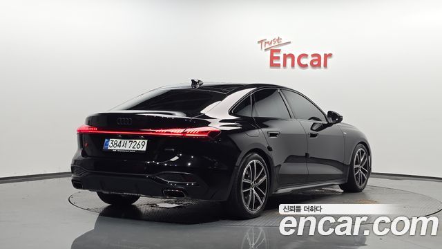 Audi A5 45 TFSI Quattro S Line — пробег 8 000 км — фото 2 из 5