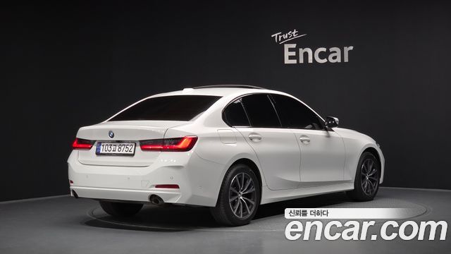 BMW 3-Series из Кореи Encar