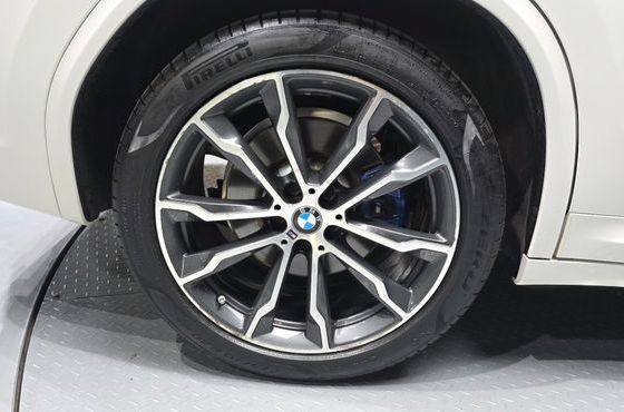 BMW X3 xDrive 30d M Sport — пробег 84 171 км — фото 5 из 5