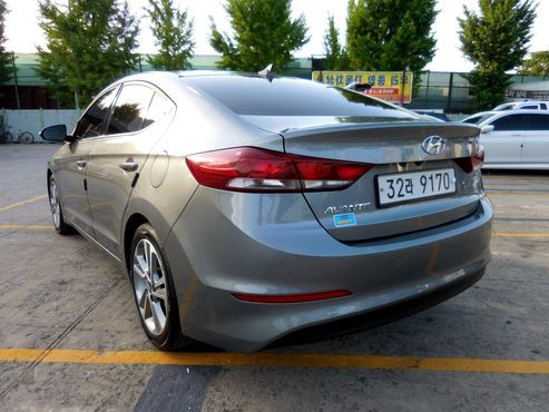 Hyundai AVANTE 1.6 GDI Value Plus — пробег 260 319 км — фото 3 из 5