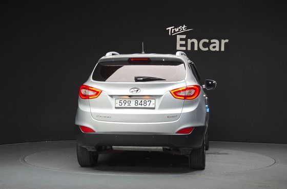 Hyundai Tucson Diesel(e-VGT) 2WD Smart special — пробег 103 300 км — фото 4 из 5