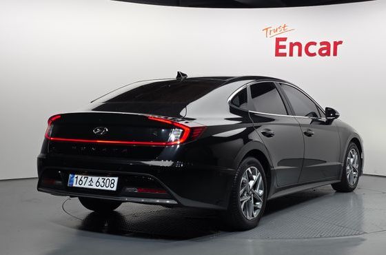 Hyundai Sonata 2.0 Premium Family — пробег 99 809 км — фото 2 из 5