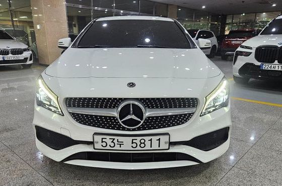Mercedes-Benz CLA-Class CLA220 AMG Line — пробег 39 204 км — фото 2 из 5