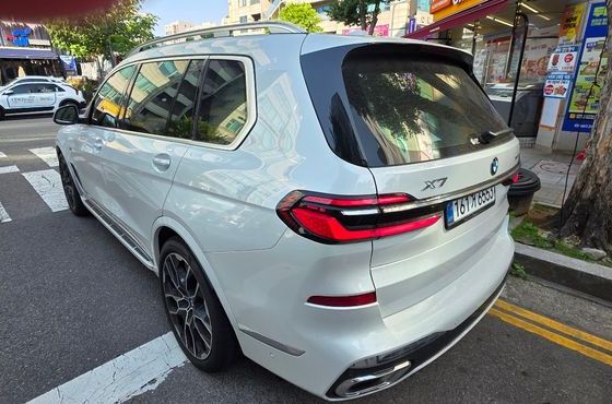 BMW X7 xDrive 40d M Sport 6STR — пробег 3 221 км — фото 3 из 5