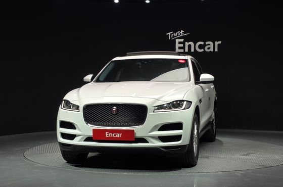 Jaguar F-PACE 20d Prestige — пробег 124 135 км — фото 3 из 5