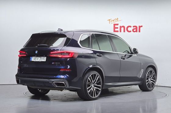 BMW X5 M50i — пробег 60 712 км — фото 2 из 5