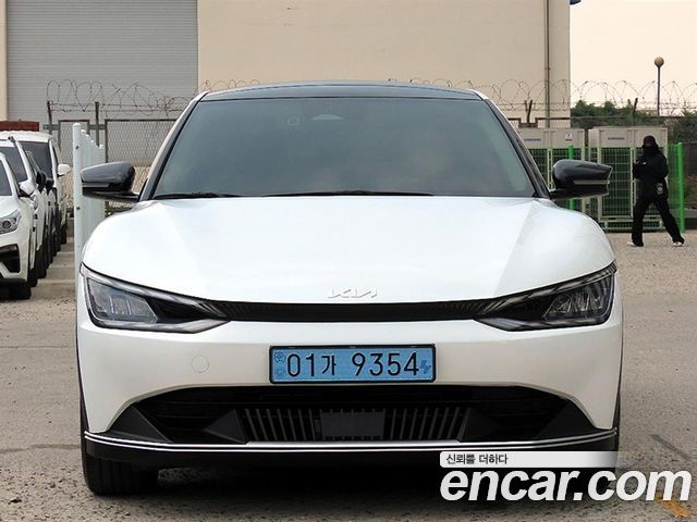 Kia EV6 из Кореи Encar