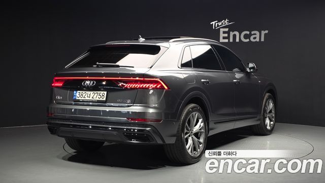 Audi Q8 из Кореи Encar