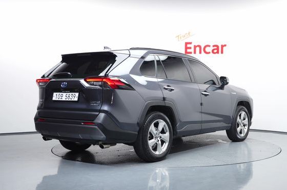 Toyota RAV4 2.5 4WD Hybrid — пробег 39 340 км — фото 2 из 5