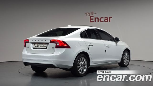 Volvo S60 из Кореи Encar