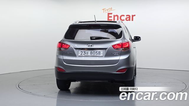 Hyundai Tucson Diesel 2WD LX20 Premier — пробег 157 981 км — фото 4 из 5