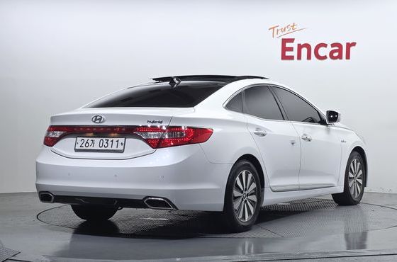 Hyundai Grandeur Premium Collection — пробег 164 906 км — фото 2 из 5