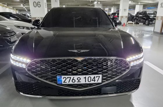 Genesis G90 Gasoline 3.5 Turbo AWD — пробег 500 км — фото 1 из 5