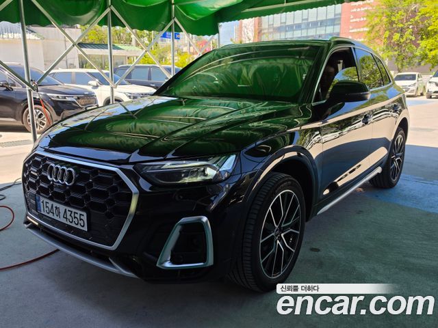 Audi Q5 45 TFSI Quattro Premium — пробег 25 600 км — фото 1 из 5