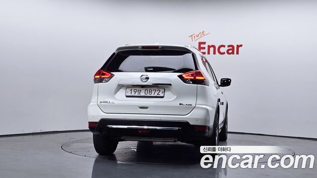 Nissan X-Trail из Кореи Encar