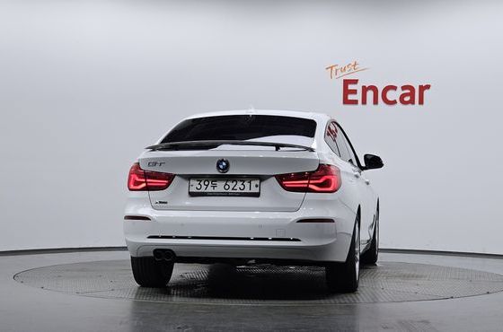 BMW Gran Turismo GT 320d xDrive Sport — пробег 92 759 км — фото 4 из 5