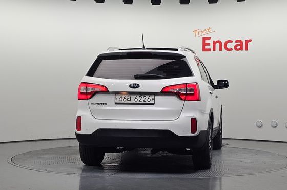 Kia Sorento Diesel 2.0 2WD TLX Special — пробег 139 068 км — фото 4 из 5