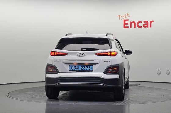 Hyundai Kona Premium — пробег 165 542 км — фото 4 из 5