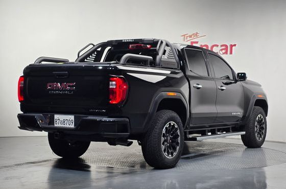 GMC Canyon 2.7T Denali — пробег 200 км — фото 2 из 5