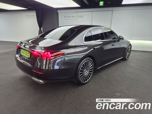 Mercedes-Benz E-Class из Кореи Encar