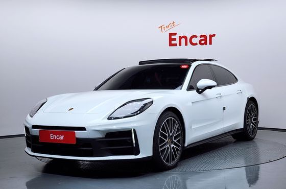 Porsche Panamera 2.9 AWD — пробег 11 906 км — фото 1 из 5